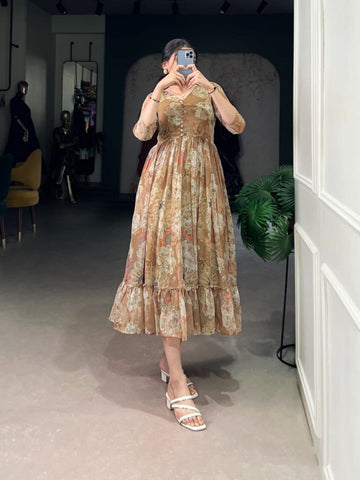 ELEGENT FLORAL PRINTET MAXI DRESS